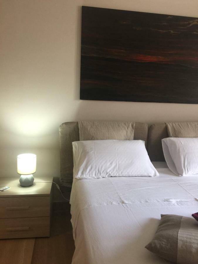 A Casa Di Gio Bed & Breakfast เลชเช ภายนอก รูปภาพ